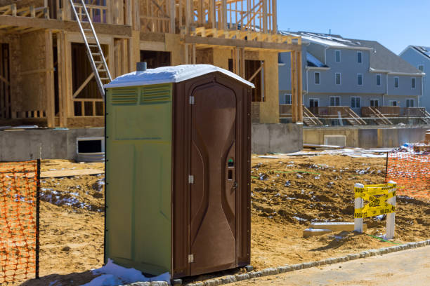 Best Portable restroom trailer rental  in Gainesboro, TN